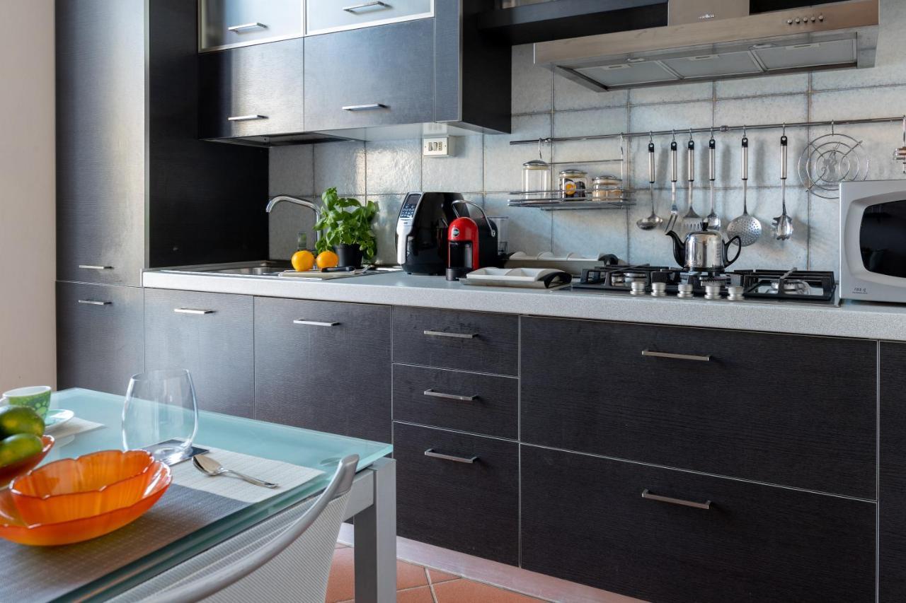 Tranquil Elegance In The Heart Of Pisa - Historic Convent Apartment المظهر الخارجي الصورة