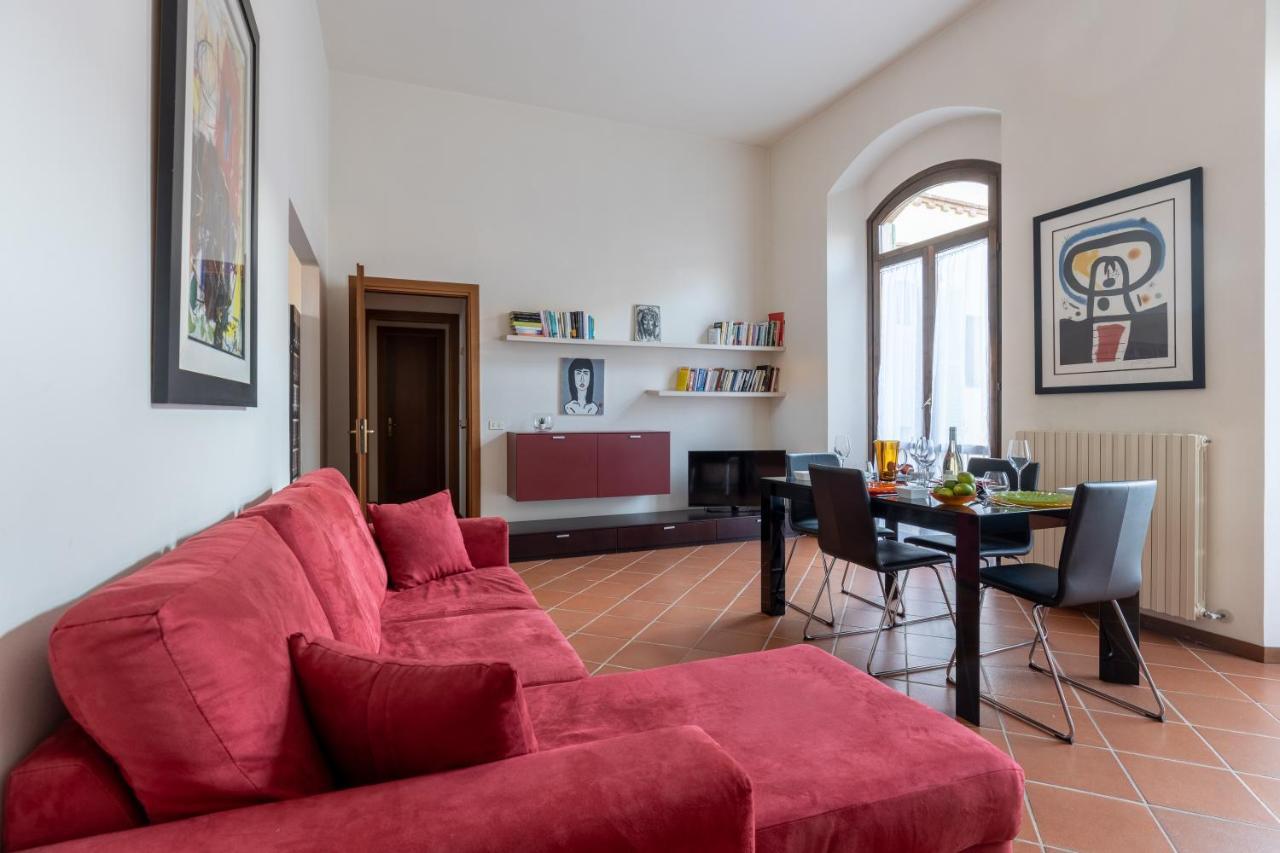 Tranquil Elegance In The Heart Of Pisa - Historic Convent Apartment المظهر الخارجي الصورة